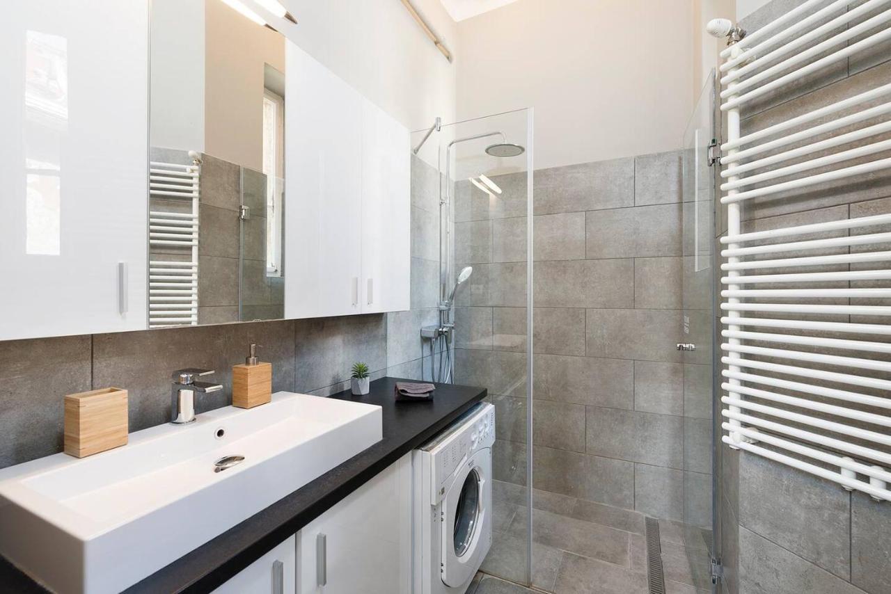 Vaci Street Premier Apartment Budapest Bagian luar foto